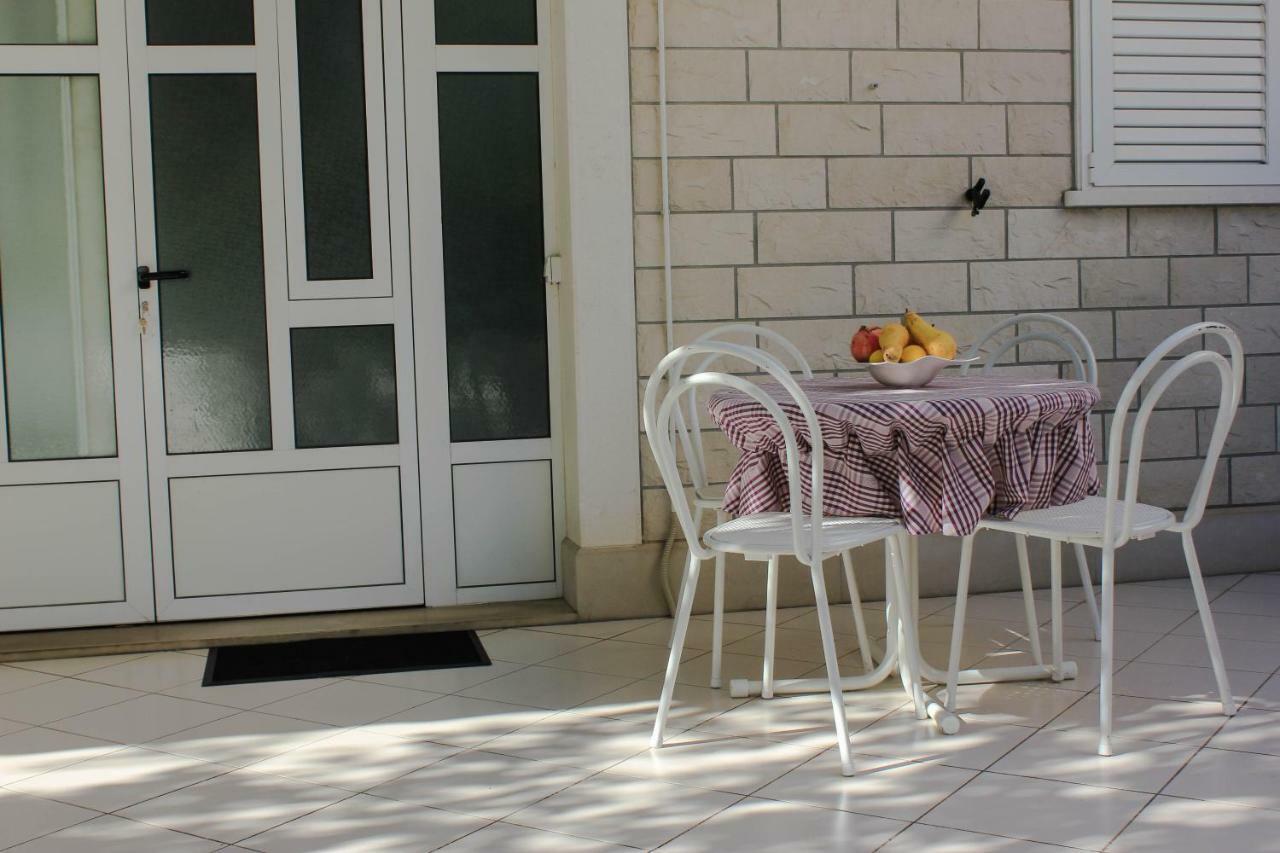 Apartments Pino Makarska Luaran gambar