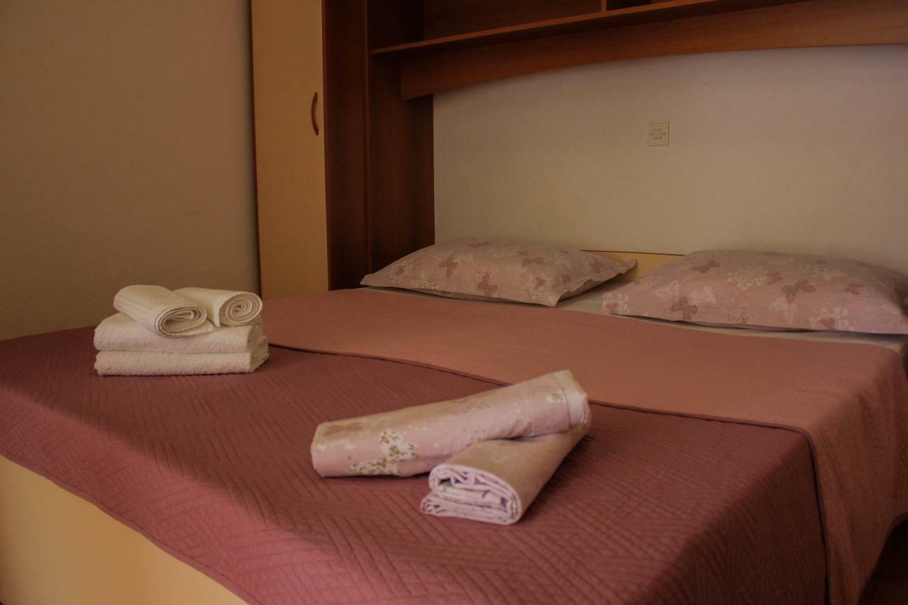 Apartments Pino Makarska Luaran gambar