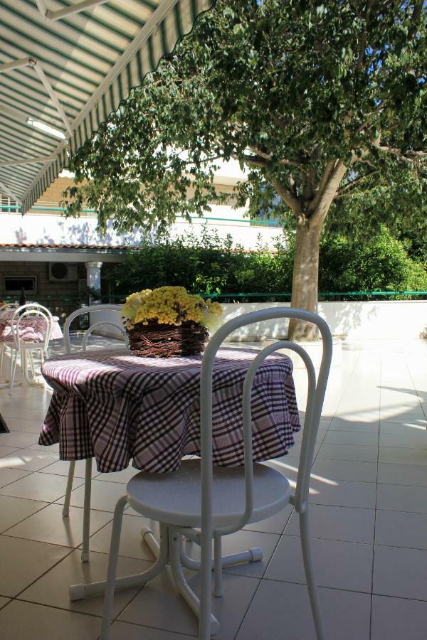 Apartments Pino Makarska Luaran gambar