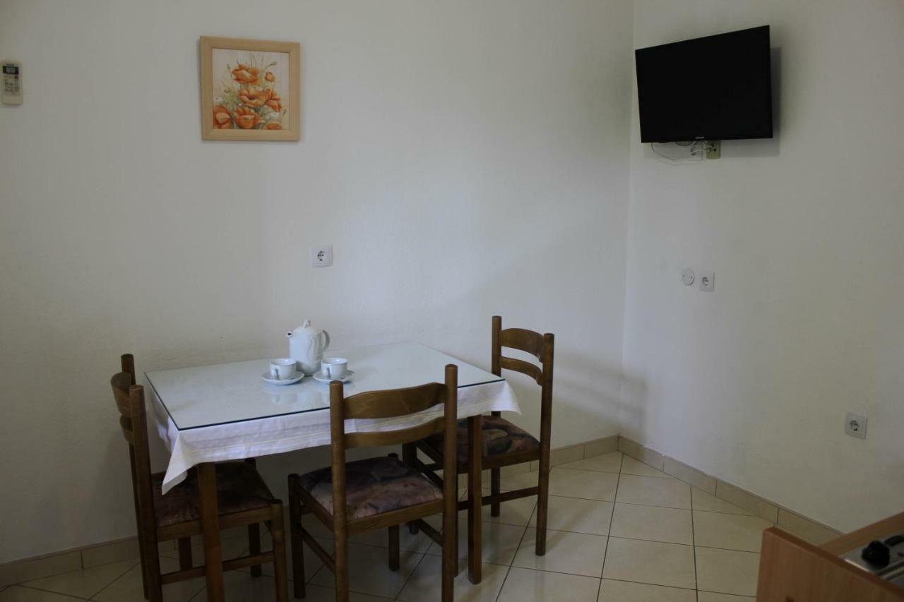 Apartments Pino Makarska Luaran gambar